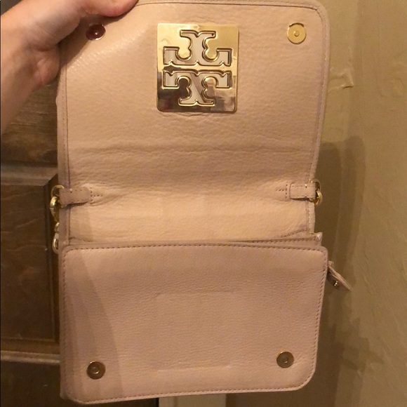 Tory Burch blush pink crossbody bag - Picture 3 of 6